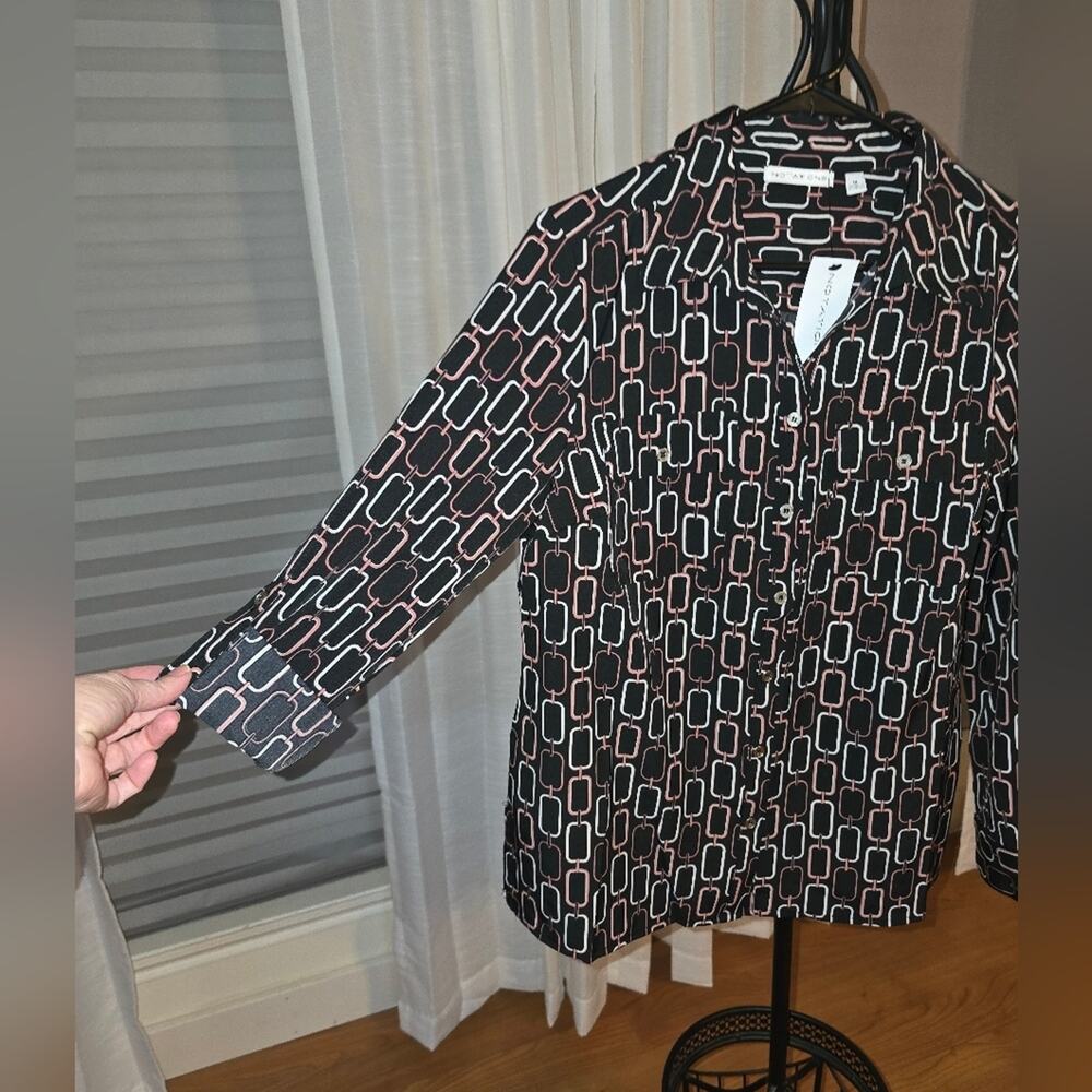 Notations Black Chain Pattern Button Up Shirt Size Med NWT - Picture 4 of 5